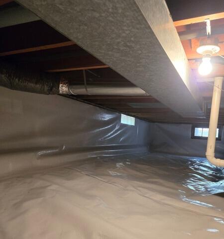 Crawl Space Encapsulation and Moisture Control in Wisconsin Rapids, WI - After Photo