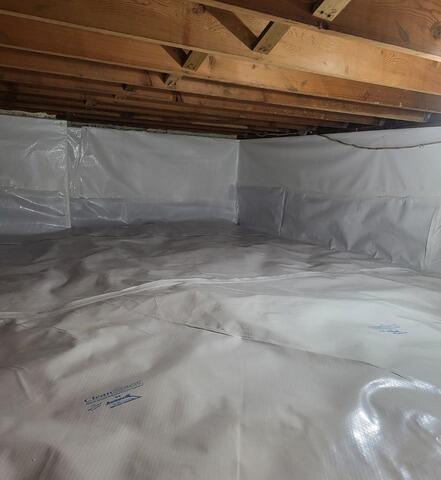 Crawl Space Encapsulation Helps Control Moisture Beneath Home in Appleton, WI - After Photo