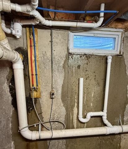 Leaking Windows in Lisbon, ME Basement - Before Photo