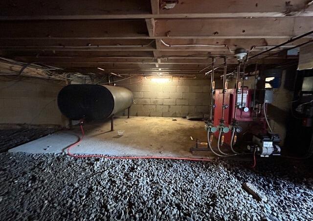 Encapsulation of Wet Crawl Space in New Harbor, Maine