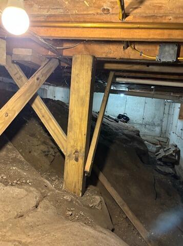 Encapsulating Damp Crawl Space in Bath, Maine - Before Photo