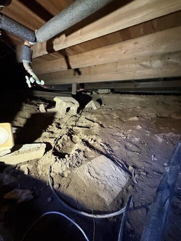 Spray Foam Insulation in York, Maine Crawl Space - Before Photo