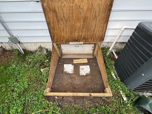 Turtl Crawl Space Access