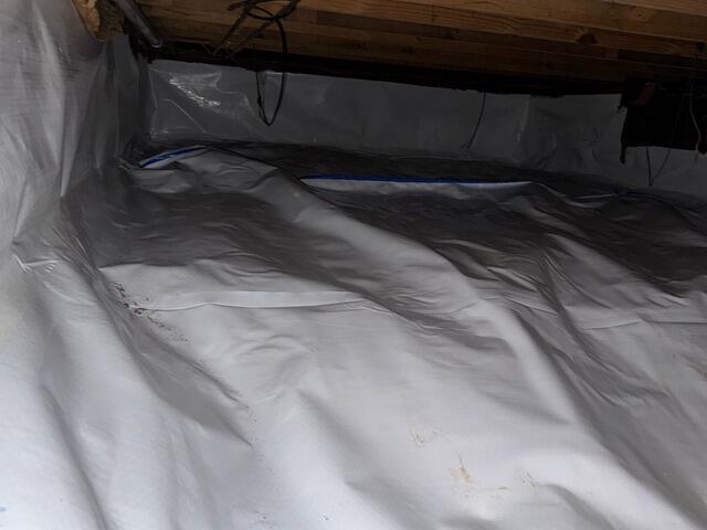 Crawl Space Vapor Barrier in Glen Carbon, IL - After Photo