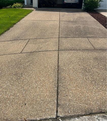 Driveway Transformation in Wentzville, MO - Before Photo