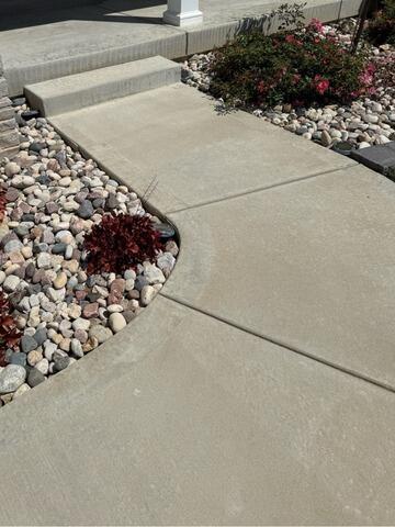 Walkway Transformation in Saint Charles, MO - Before Photo