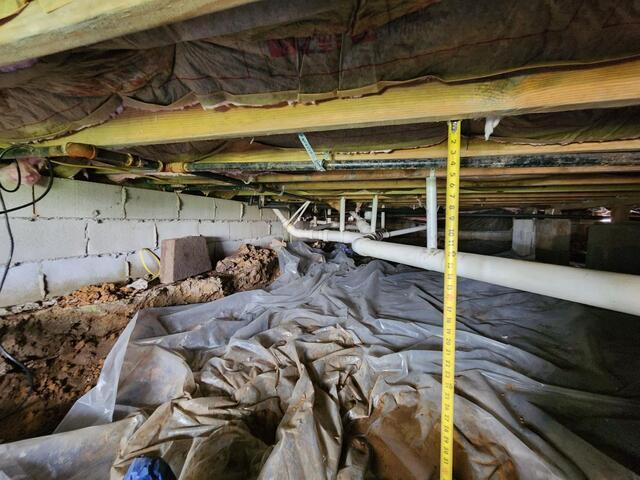 Crawlspace Repair in Fairview Heights, IL - Before Photo