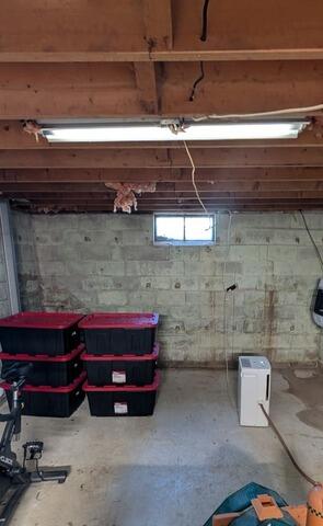 Foundation Support Installed in Ingraham, Illinois - Before Photo