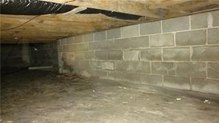 CleanSpace Seals Out Moisture in Chatham, IL