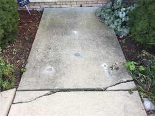 Springfield, IL Walkways Leveled
