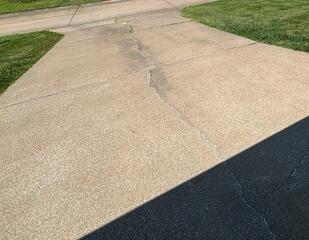 Leveling and Sealing Driveway in Jackson, MO