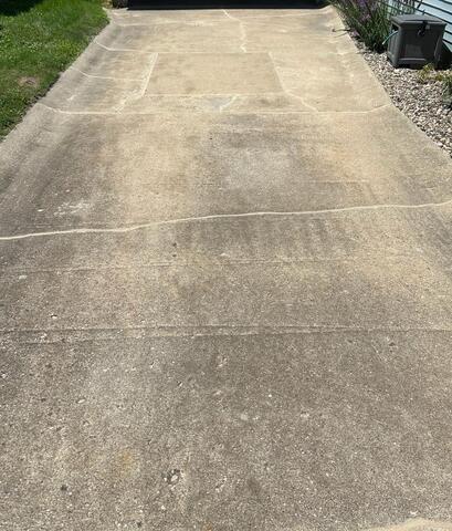 PolyLevel Lifts Sinking Driveway in Charles City, IA - After Photo