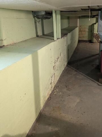 WaterGuard Stops Basement Leak in Wells, MN - Before Photo
