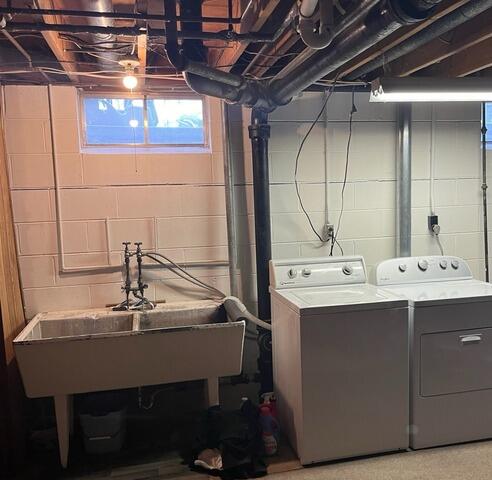 GeoLocks to Repair Foundation in Altoona, WI - Before Photo