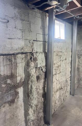 Mason City, IA, Bowing and Cracked Walls Repaired with PowerBraces - After Photo