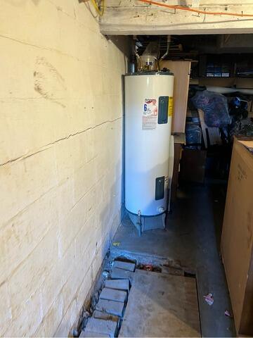 Buckling Wall Repair in Mondovi, WI - Before Photo