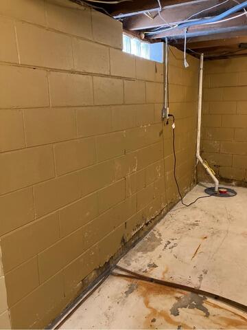 Basement Repair Contractor in Thorp, WI - Before Photo