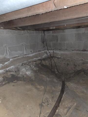 Crawl Space Repaired in Milnor, ND - Before Photo