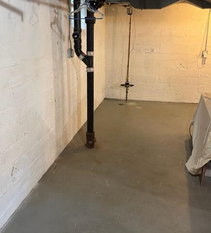 Minneapolis, MN, Wet Basement Repair - Before Photo