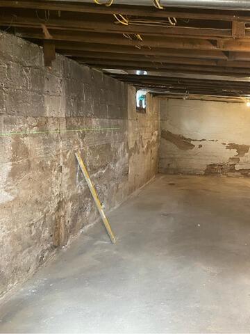 GeoLocks to Repair Failing Foundation Wall in River Falls, WI - Before Photo