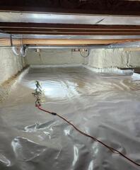 Crawl Space Before and After in Joice, IA