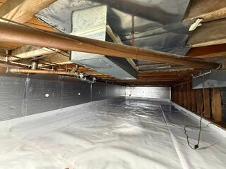 From Water and Rodent Concerns to a Clean, Sealed Crawl Space in Vancouver