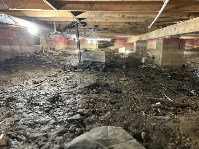 Encapsulating a Crawlspace in New Castle, DE