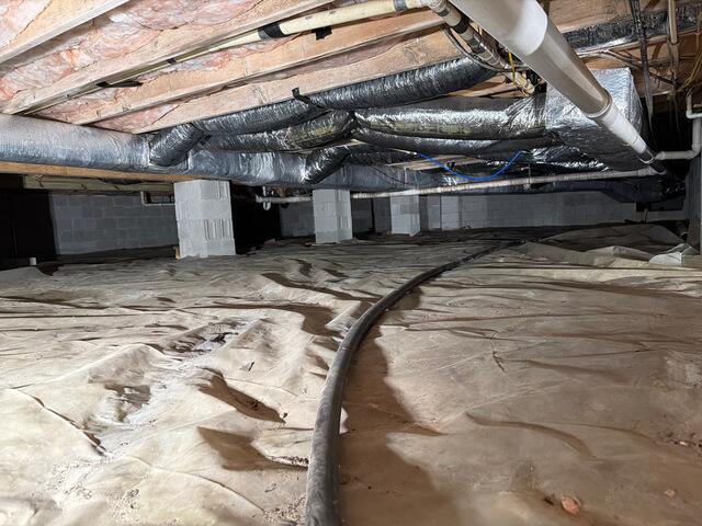 Crawlspace Encapsulation in Frankford, DE - Before Photo