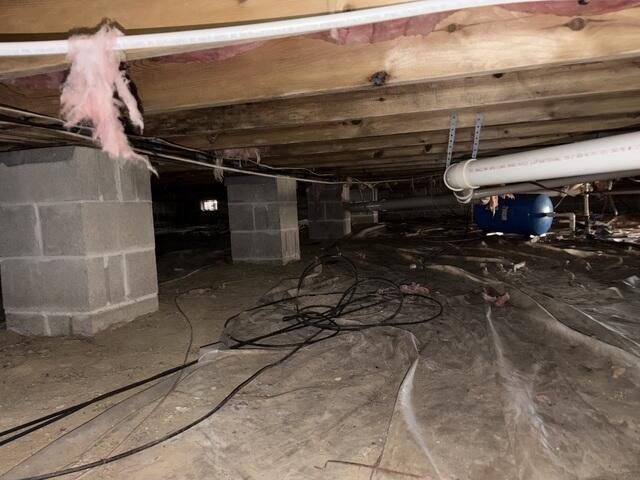 Crawl Space Encapsulation in Ellendale, DE - Before Photo