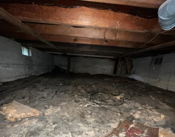 Crawl Space Leak Solution in Tiverton, RI - Before Photo