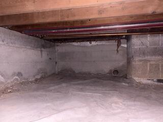 Crawl Space Transformation in West Kingston, RI