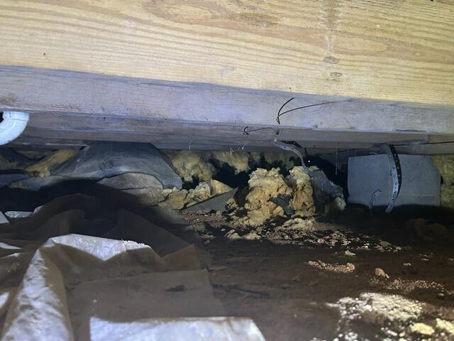 Crawl Space Encapsulation in Decatur, TN - Before Photo