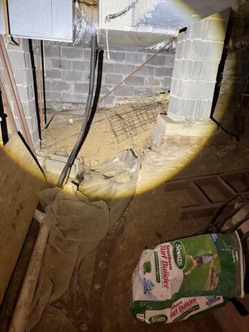 Encapsulated Crawl Space in Clinton, AR