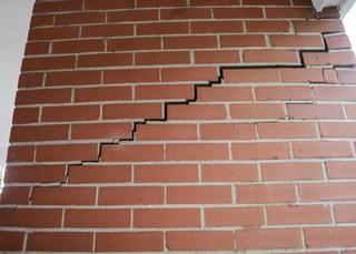 Fixing Cracking Brick in Jacksonville, NC
