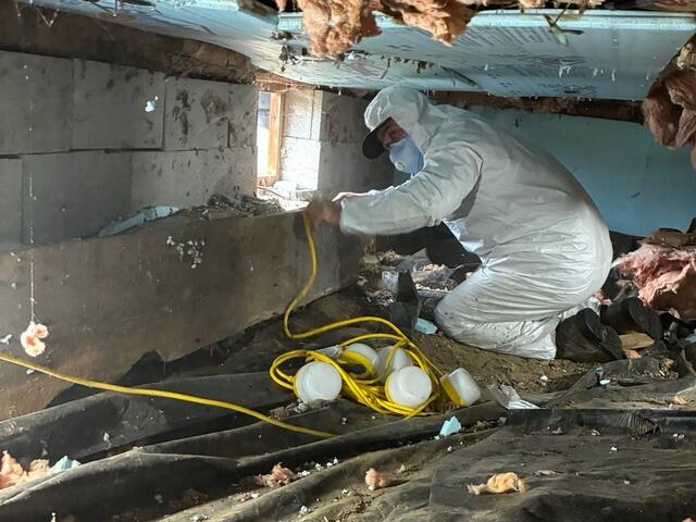 Crawl Space Repair in Shelburne, Vermont, by Matt Clark's Northern Basement Systems. - Before Photo