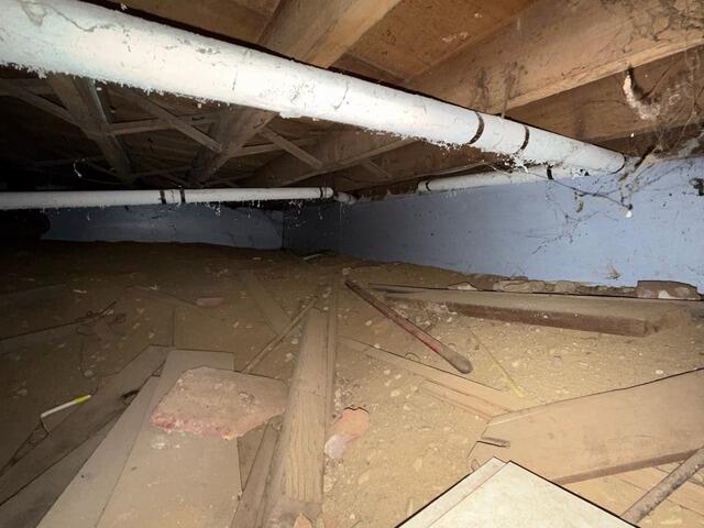 Crawl Space Encapsulation & Insulation in Twin Mountains, New Hampshire | Matt Clark's Northern Basement Systems - Before Photo