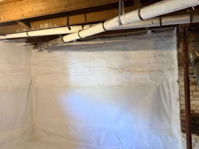 Crawl Space Encapsulation & Insulation in Rupert, Vermont | Matt Clark's Northern Basement Systems