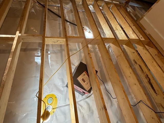 Crawl Space Encapsulation in Cambridgeport, VT | Matt Clark's Northern Basement Systems