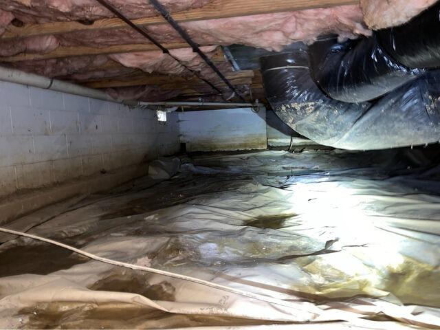 Crawl Space Moisture Issues in Frankfort, KY - Before Photo