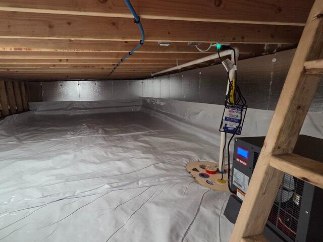 Crawl Space Encapsulation With Insulation In Willow, AK - After Photo