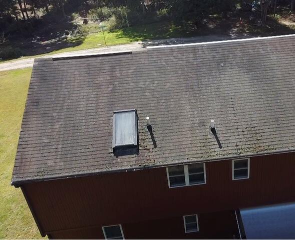 Roof Replacement in Lebanon, CT - Before Photo
