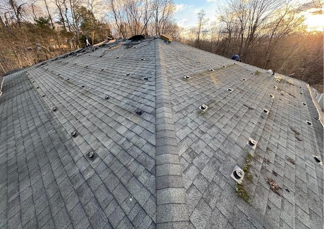 Roof Replacement in Middletown, CT - Before Photo