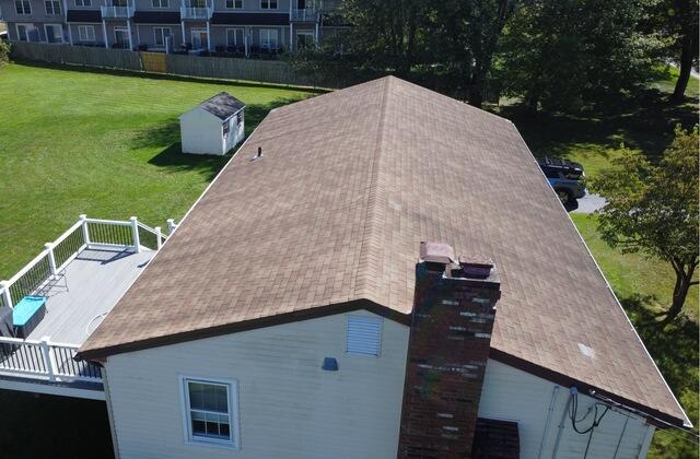 Roof Replacement in Suffield, CT - Before Photo