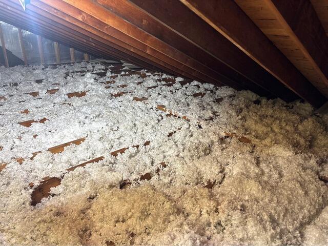 Sealing drafts and improving comfort in Pittsburgh, PA 15238 - Before Photo