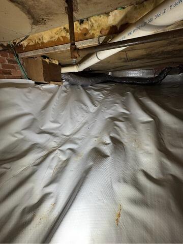 Crawl Space with Skirt Wall Insulation and Encapsulation in Newburyport, MA - After Photo