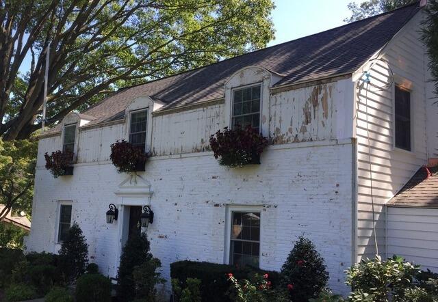 New Siding Replacement in Scarsdale, NY | CertainTeed Landmark Cedar Colonial White