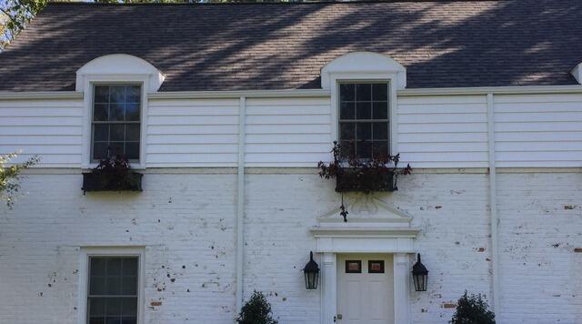 New Siding Replacement in Scarsdale, NY | CertainTeed Landmark Cedar Colonial White