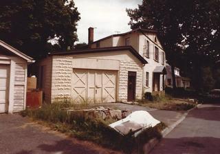 Vinyl siding installed over stucco in Port Chester, NY