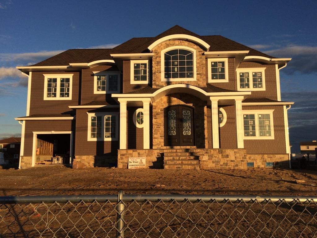 Marcor Construction Roofing & More Siding Replacement Before and