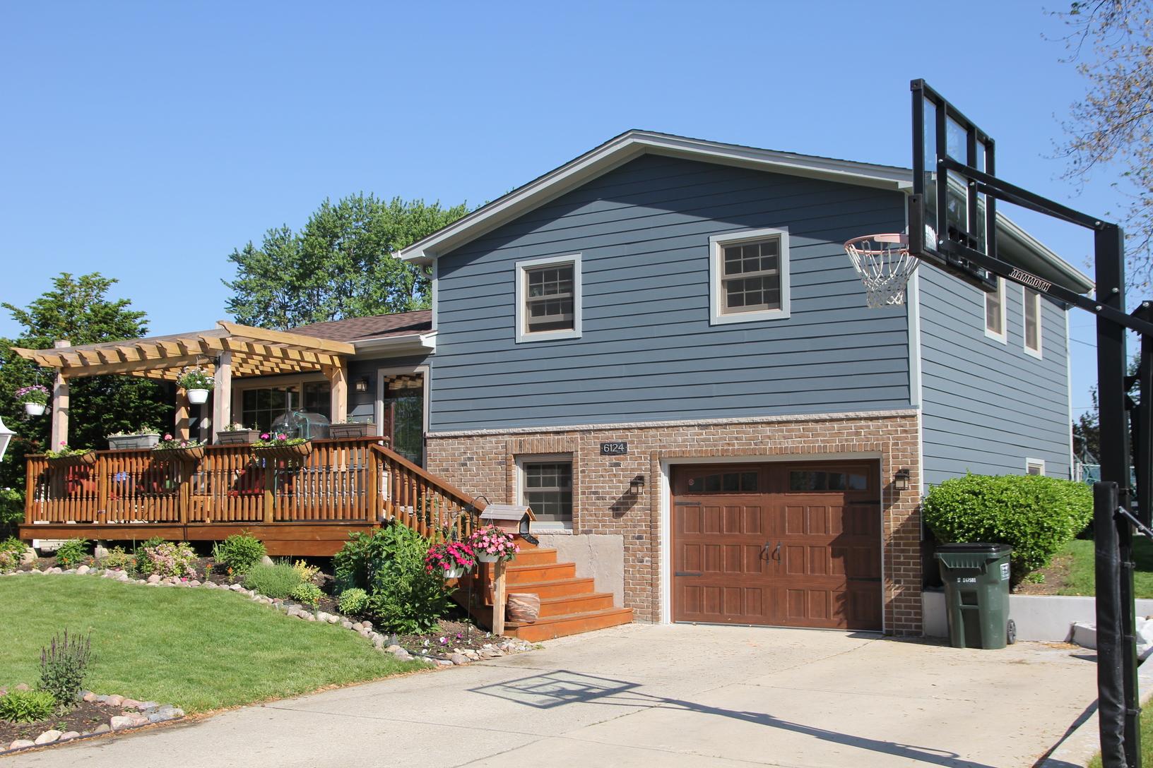 Stan's Roofing & Siding Before & After Photo Set James Hardie FIber